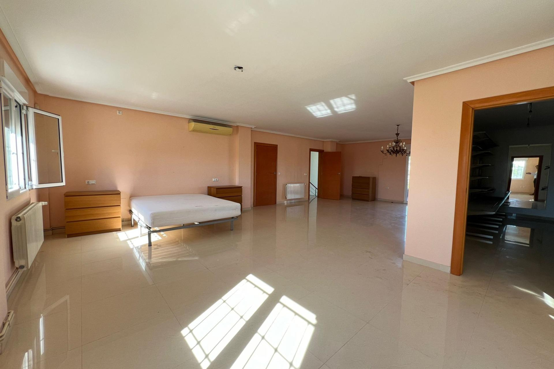 Resale - Villa - Torrevieja - Torreta florida