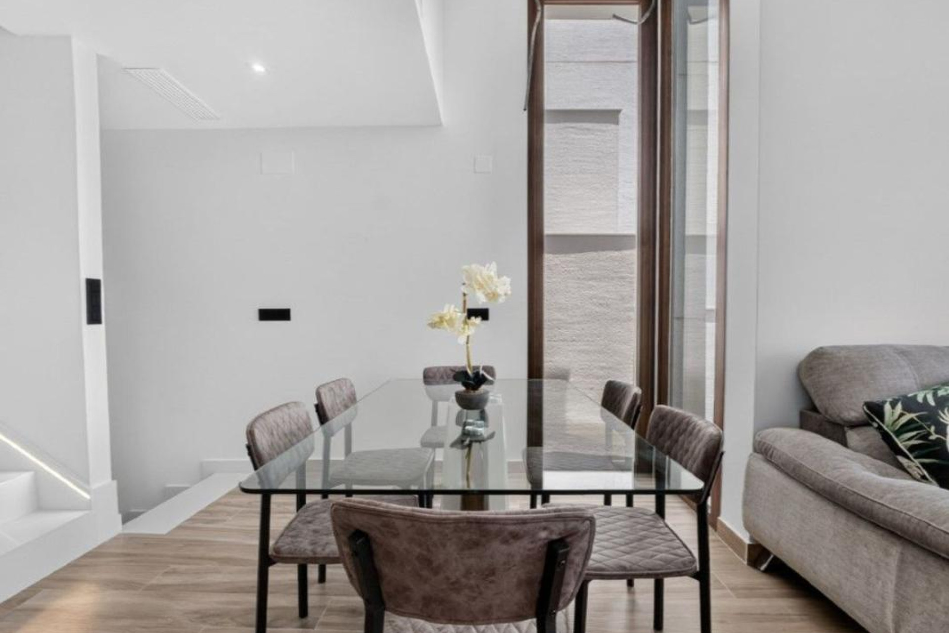 Resale - Villa - Torrevieja - torrevieja