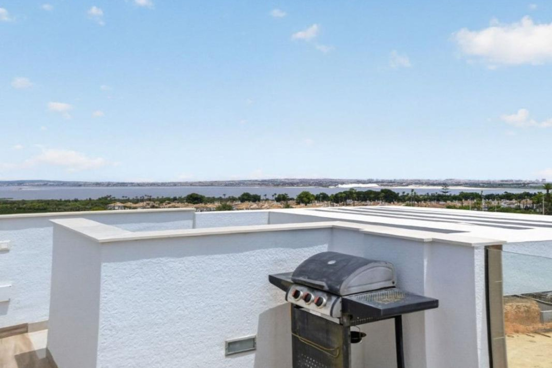 Resale - Villa - Torrevieja - torrevieja