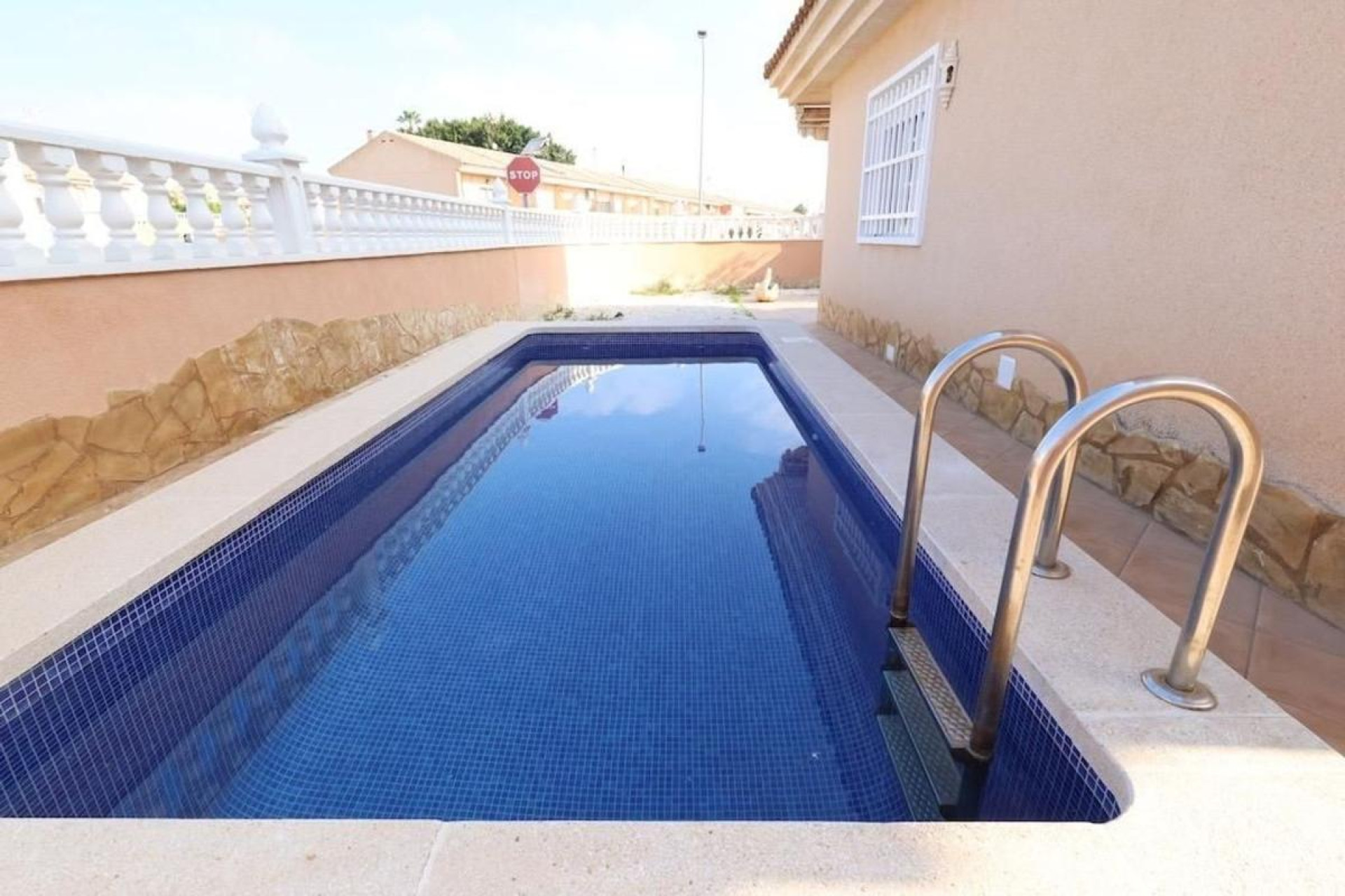 Resale - Villa - Torrevieja - torrevieja