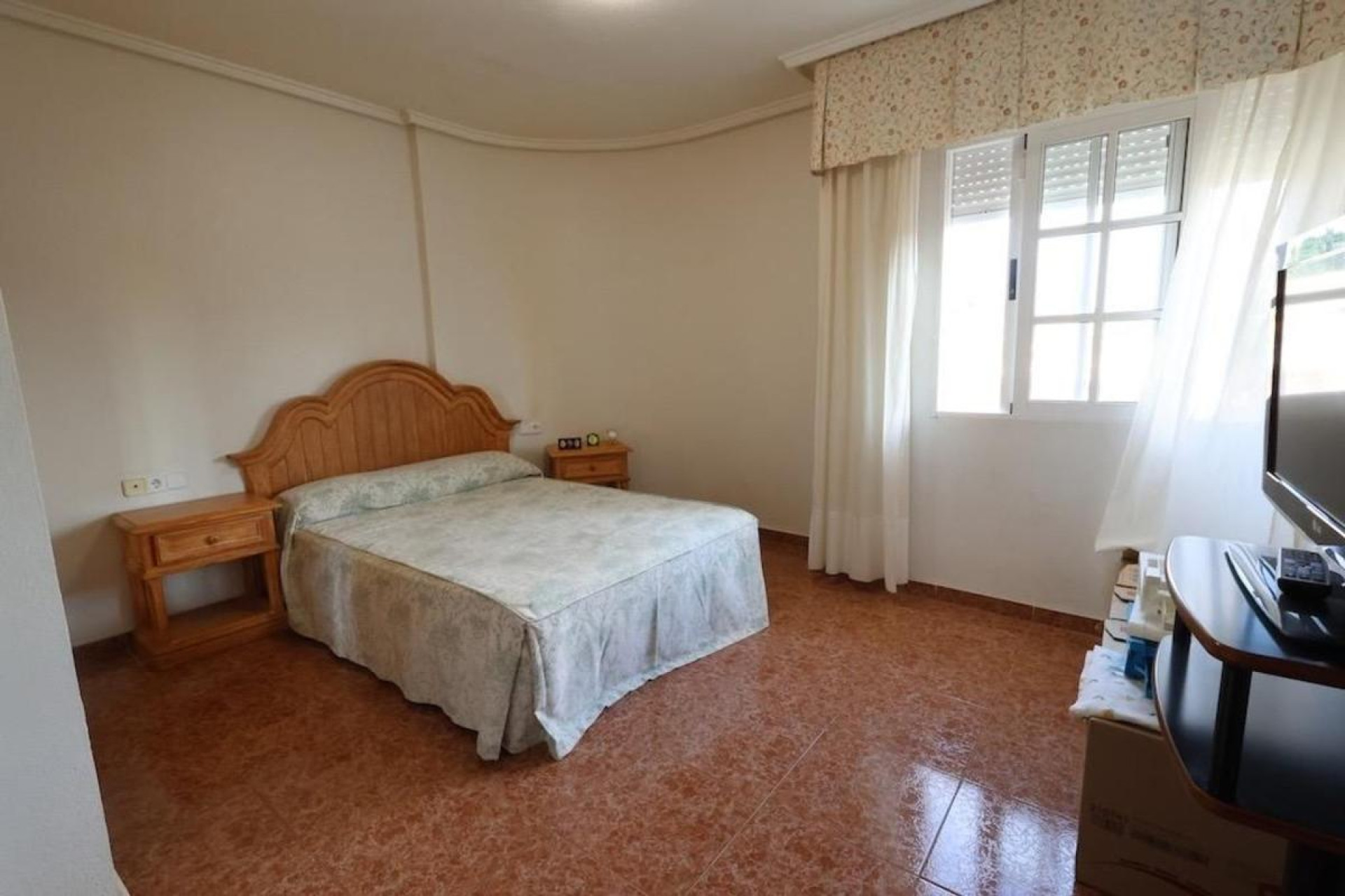 Resale - Villa - Torrevieja - torrevieja