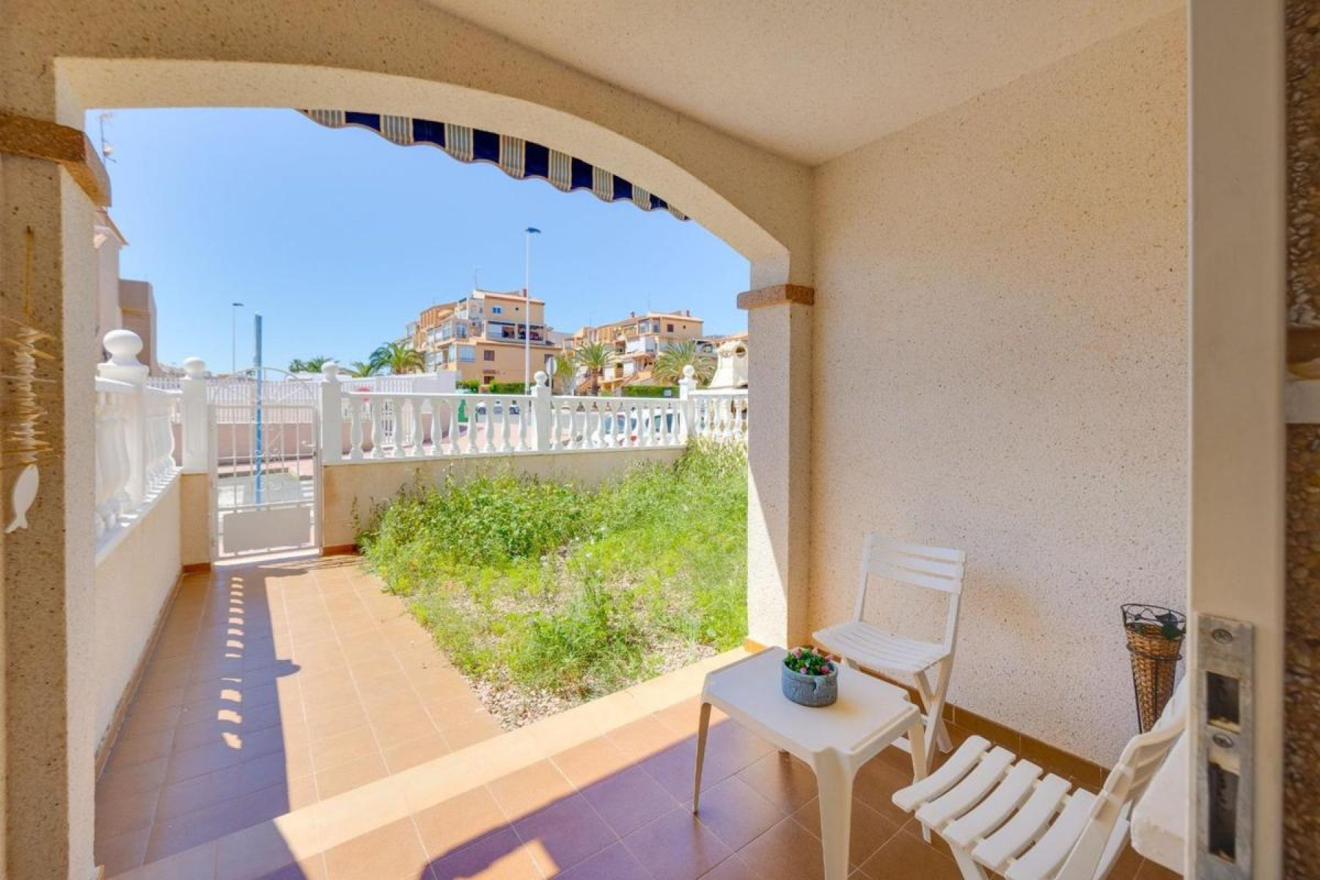 Resale - Villa - Torrevieja - torrevieja
