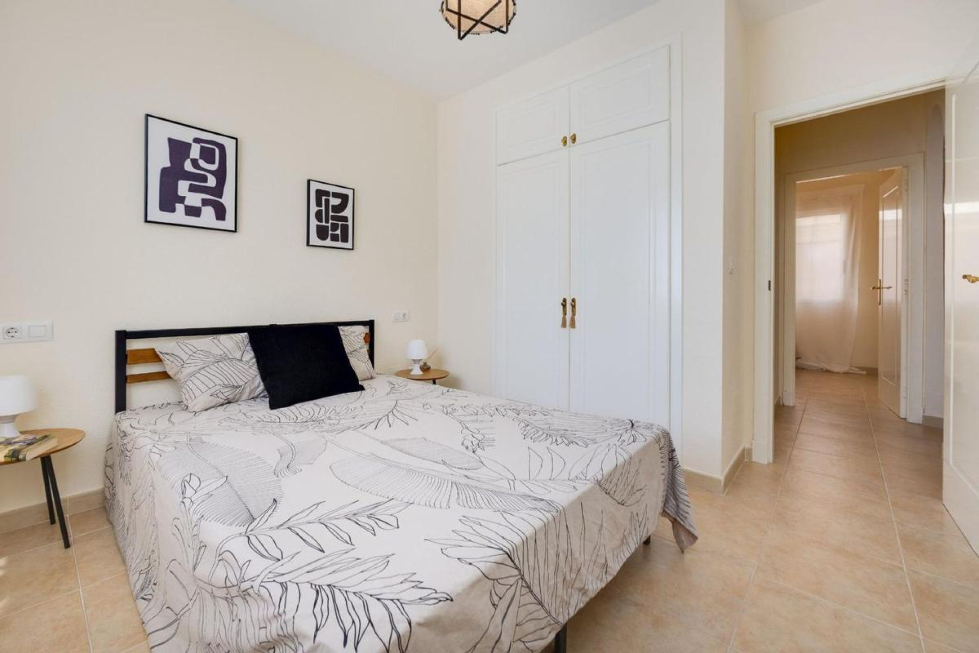 Resale - Villa - Torrevieja - torrevieja