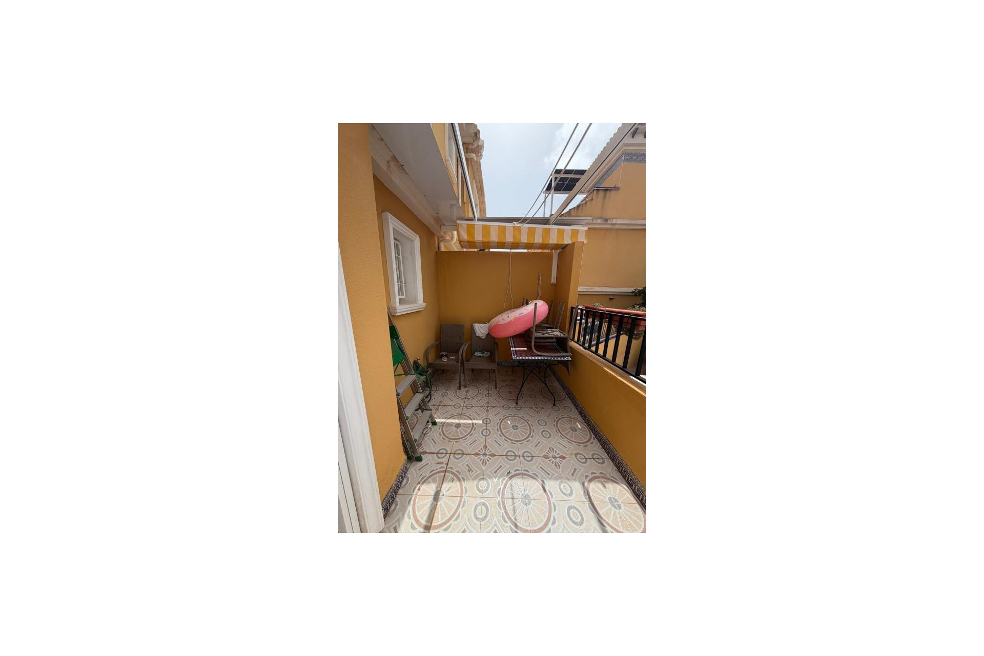 Resale - Villa - Torrevieja - torrevieja