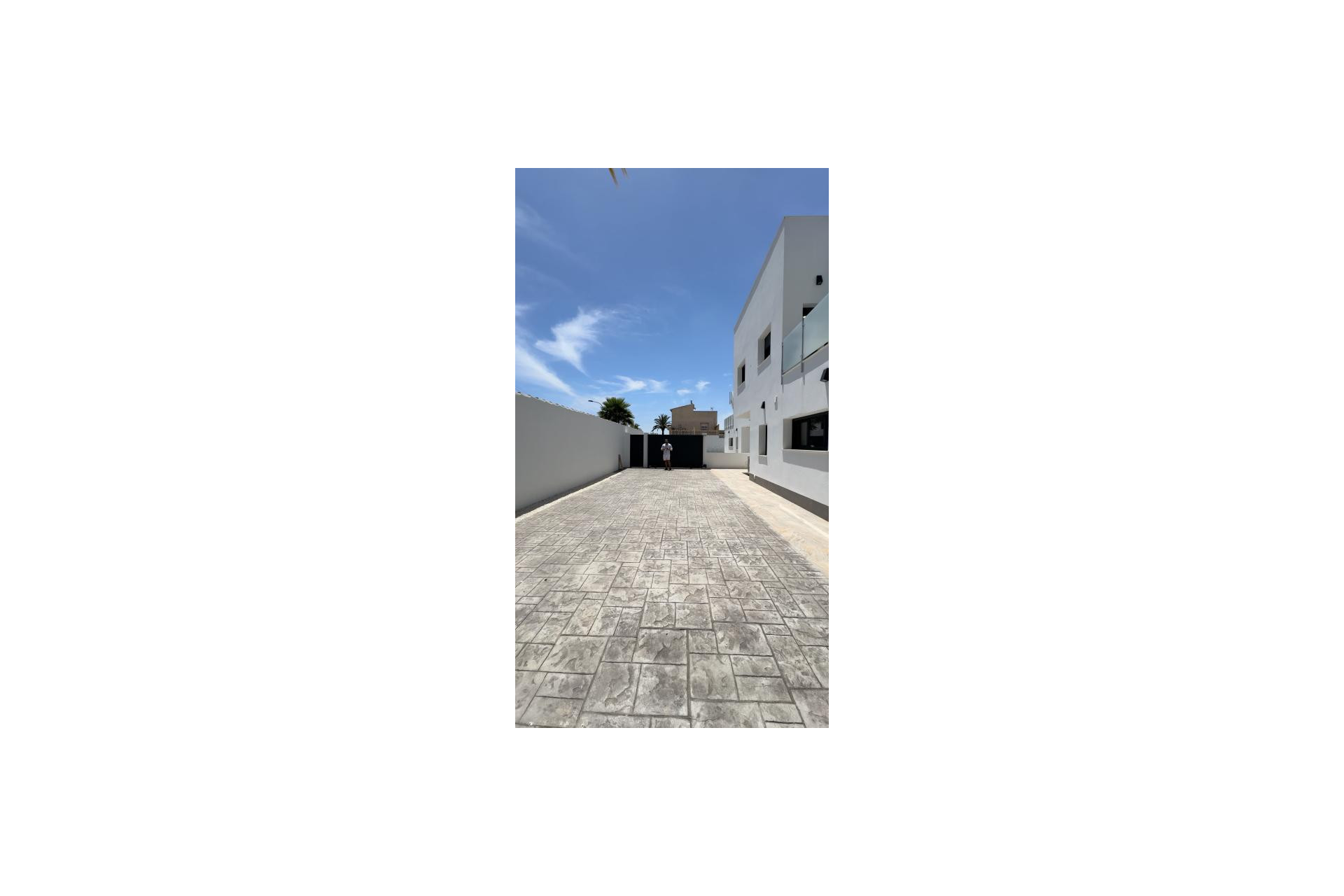 Resale - Villa - Torrevieja - torrevieja