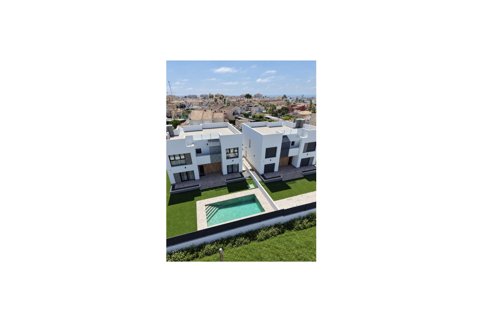 Resale - Villa - Torrevieja - torrevieja