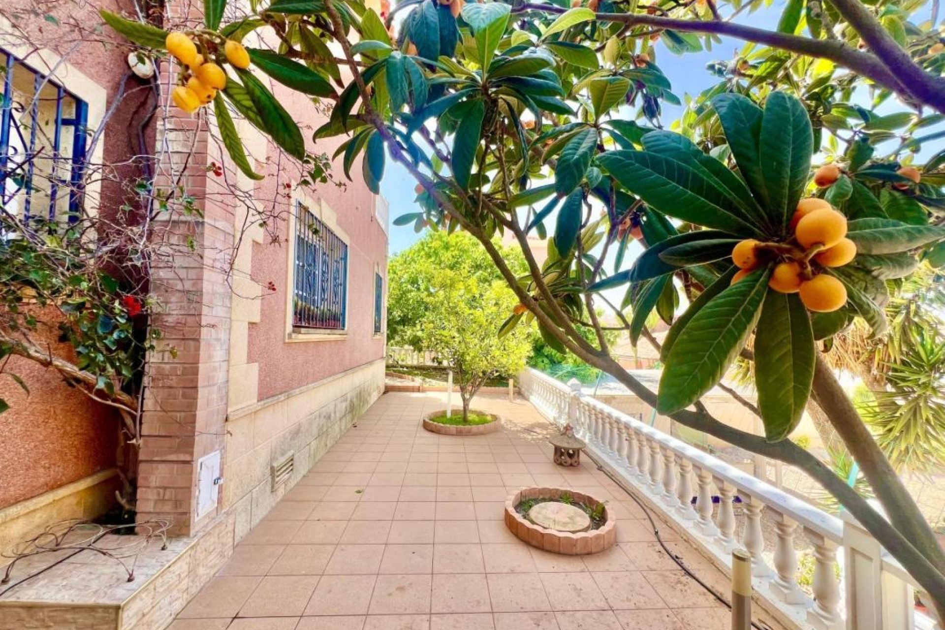 Resale - Villa - Torrevieja - torrevieja
