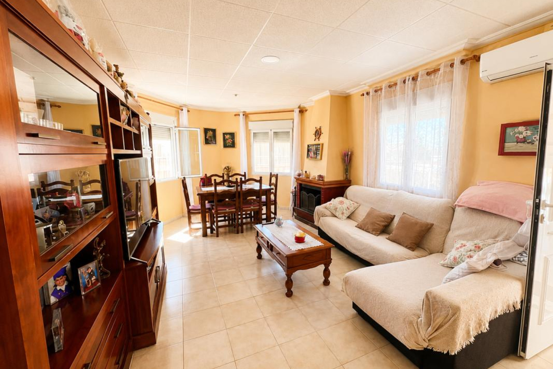 Resale - Villa - Torrevieja - torrevieja