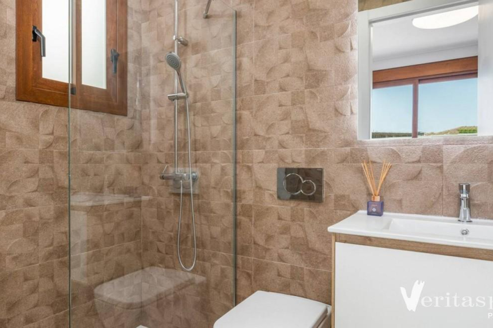 Resale - Villa - Vera Playa