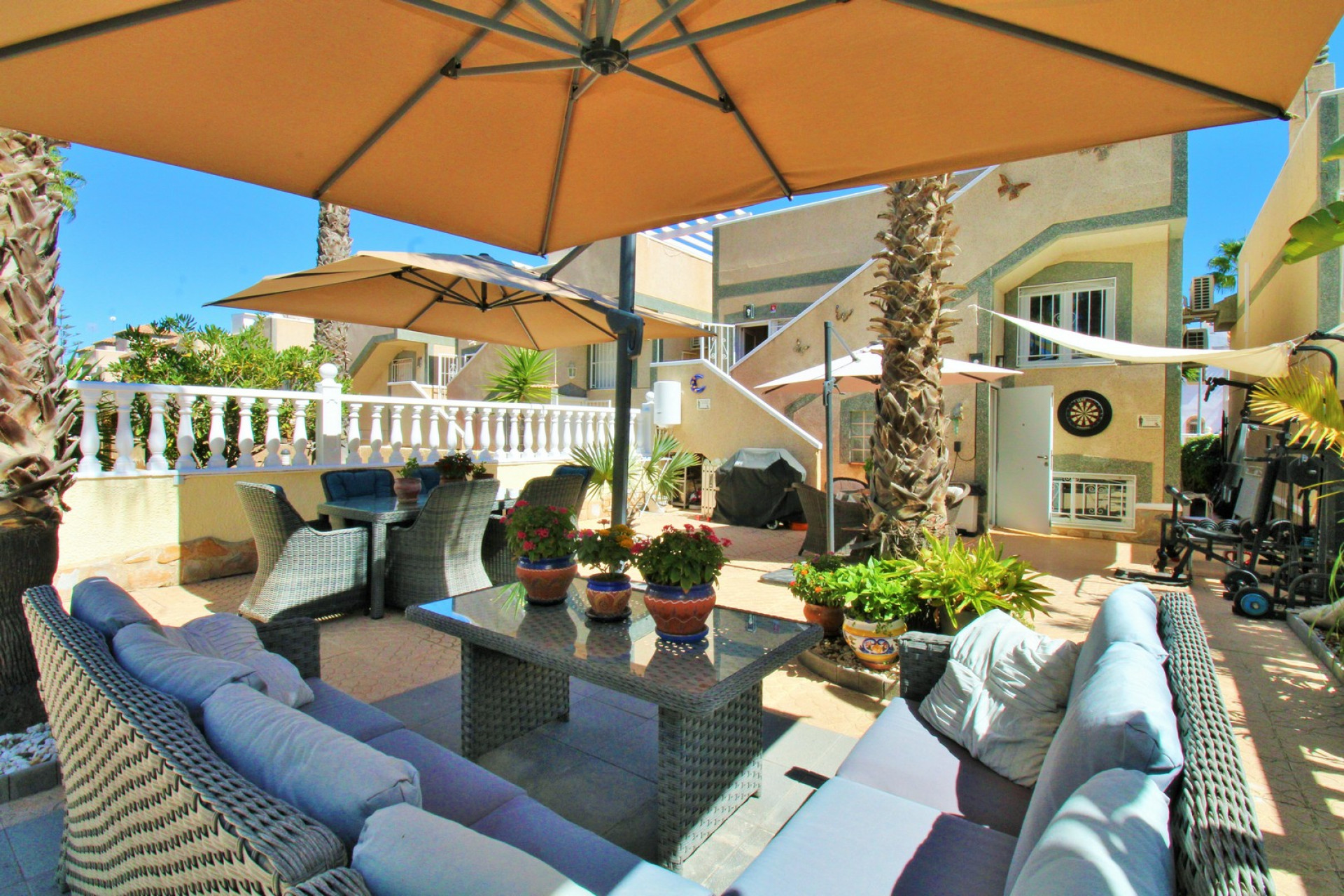 Resale - Villa - Villamartin - Las Violetas