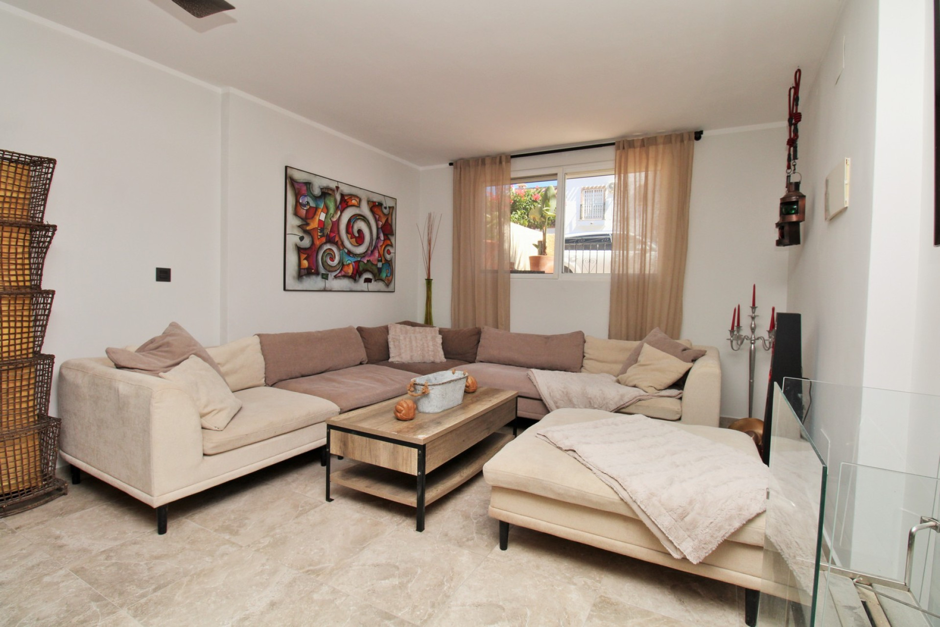 Resale - Villa - Villamartin - Las Violetas