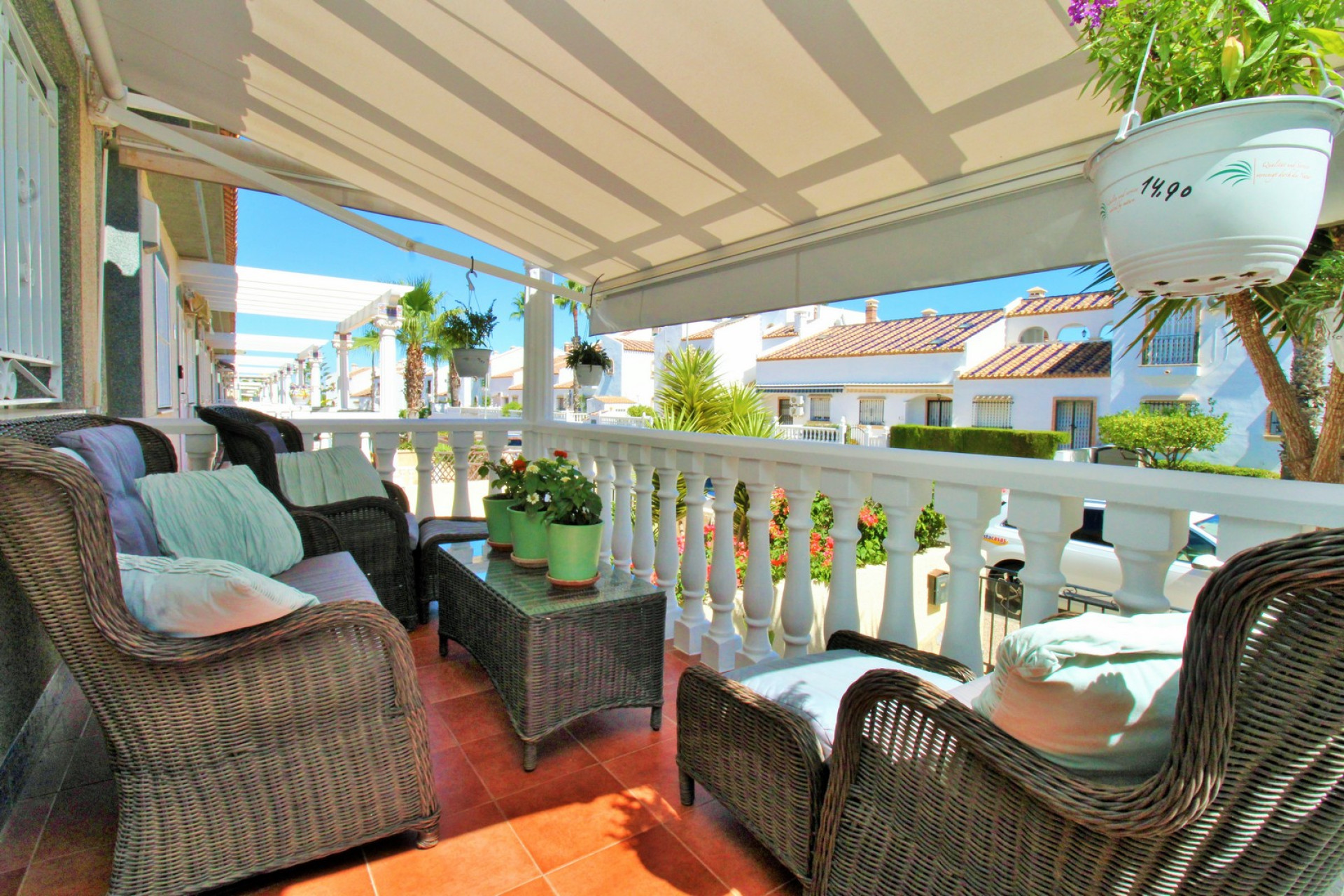 Resale - Villa - Villamartin - Las Violetas