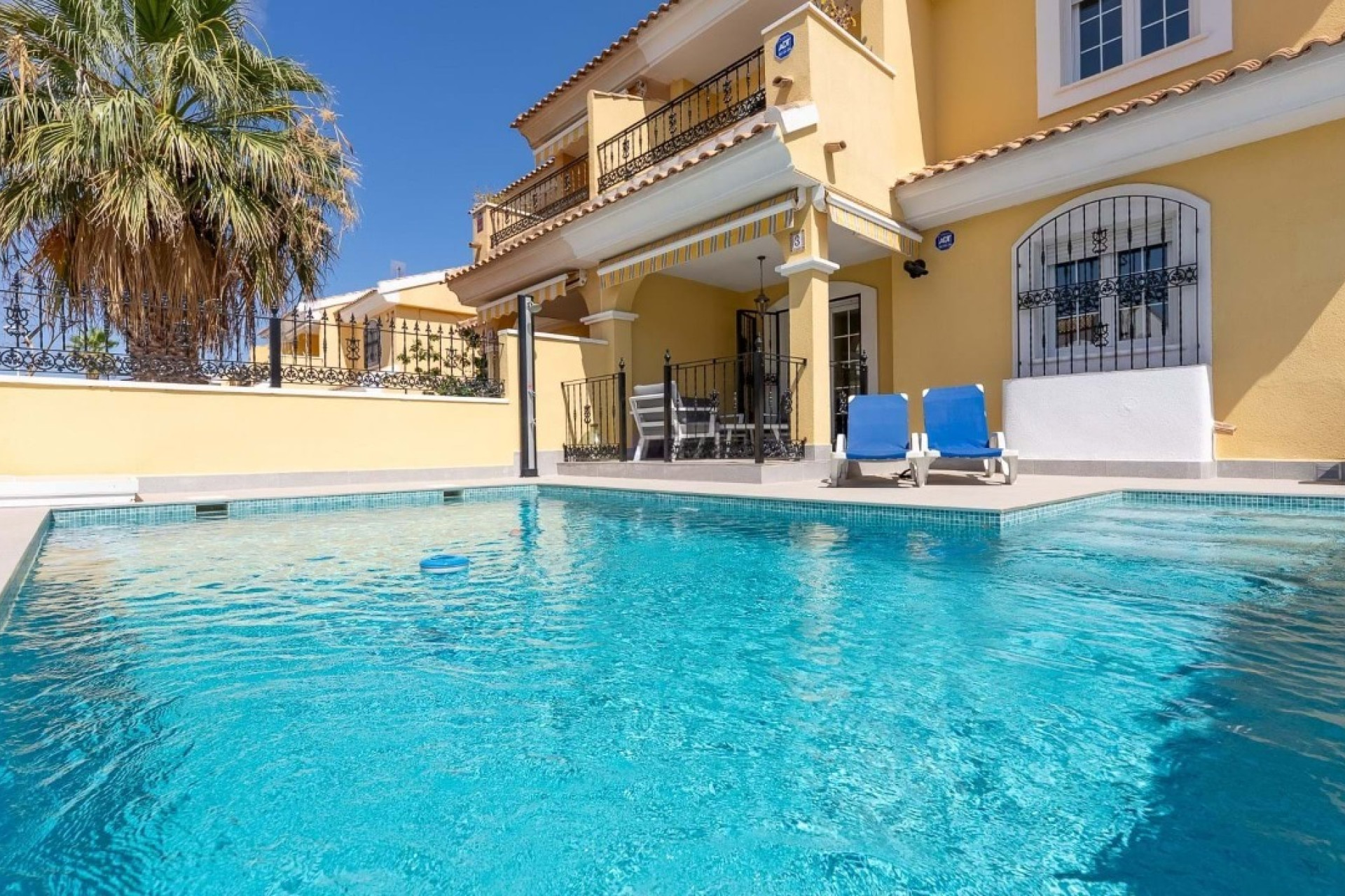 Resale - Villa - Villamartin - Los Dolses