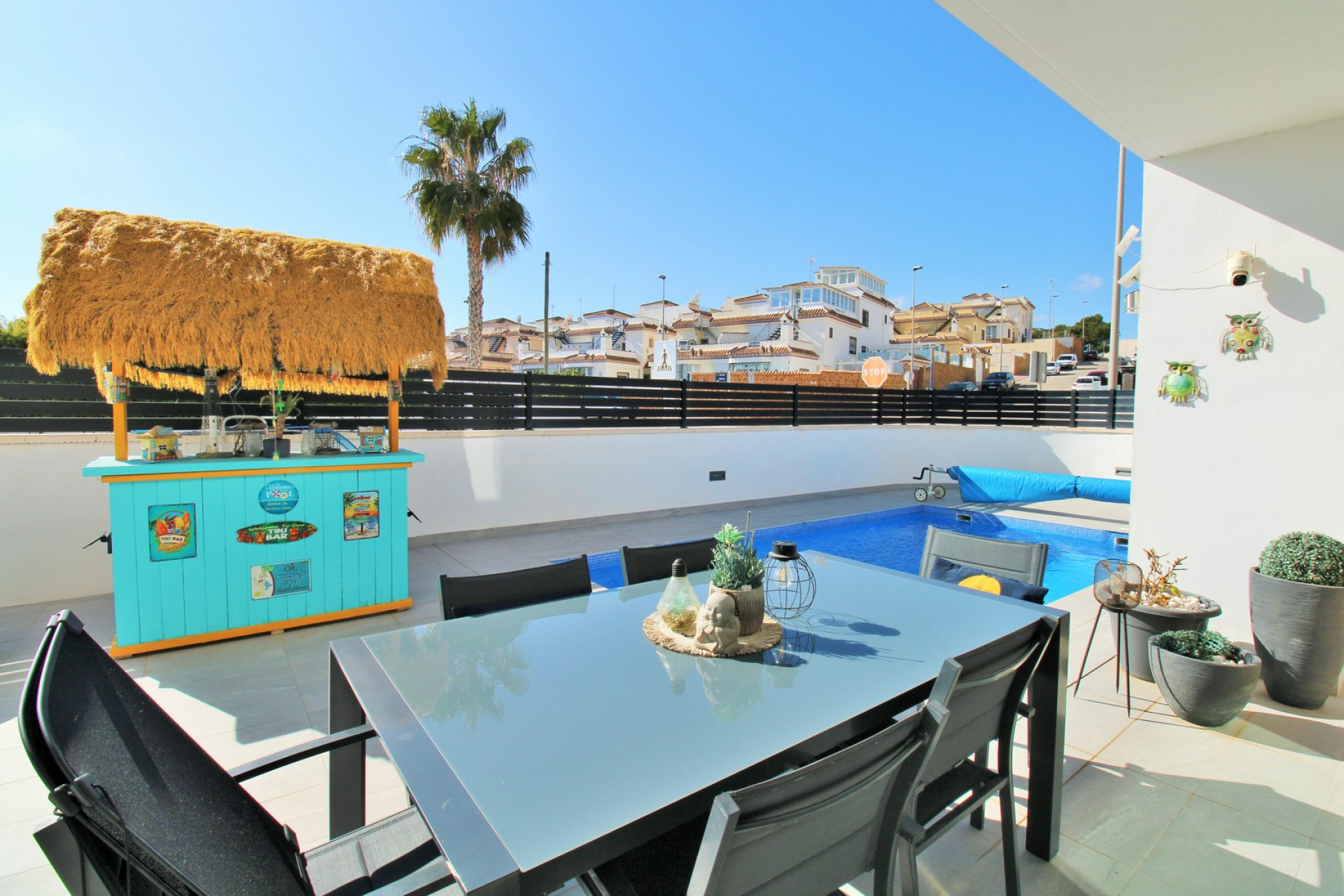 Resale - Villa - Villamartin