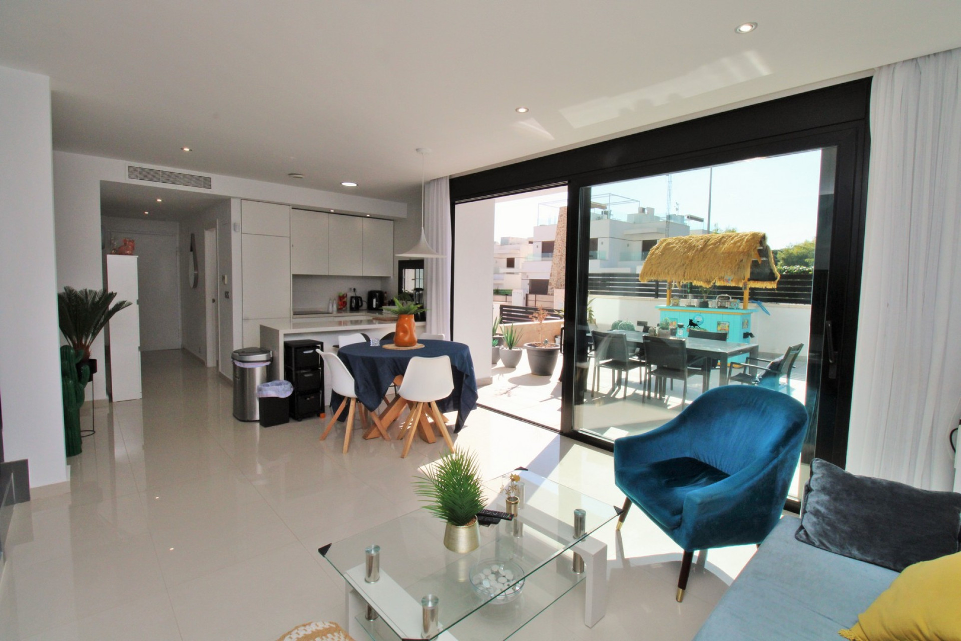 Resale - Villa - Villamartin