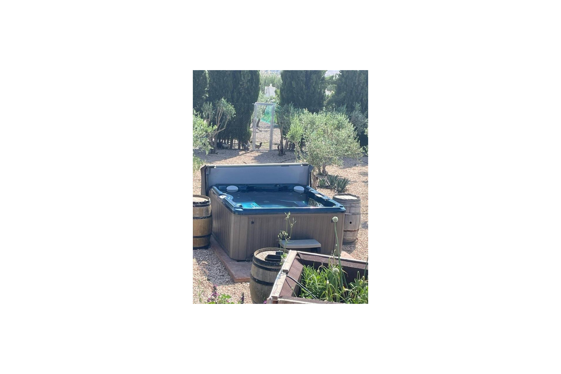 Resale - Villa - Villena
