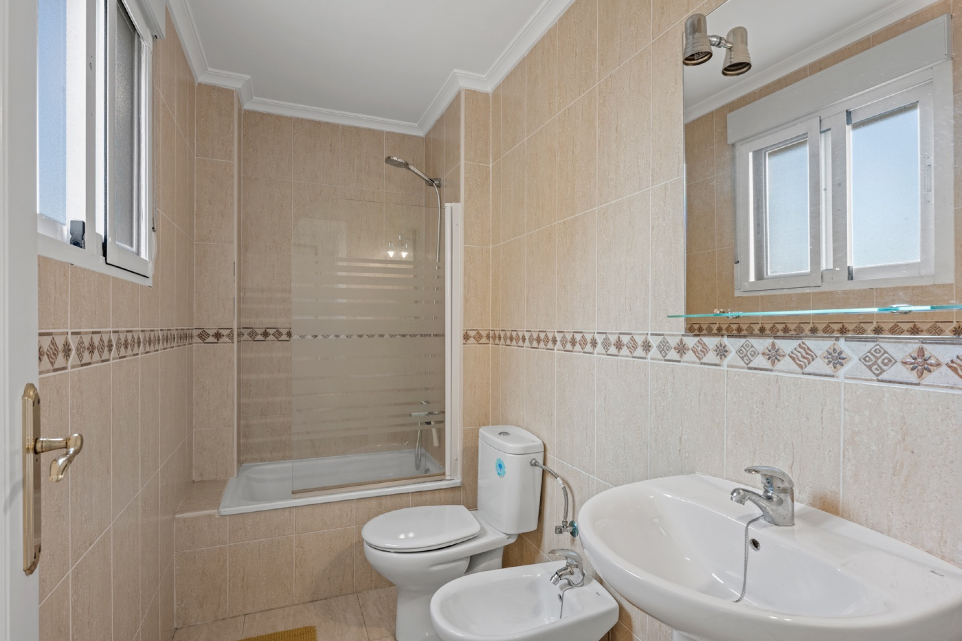 Reventa - 1. Apartment / flat - Daya Nueva - Costa Blanca South