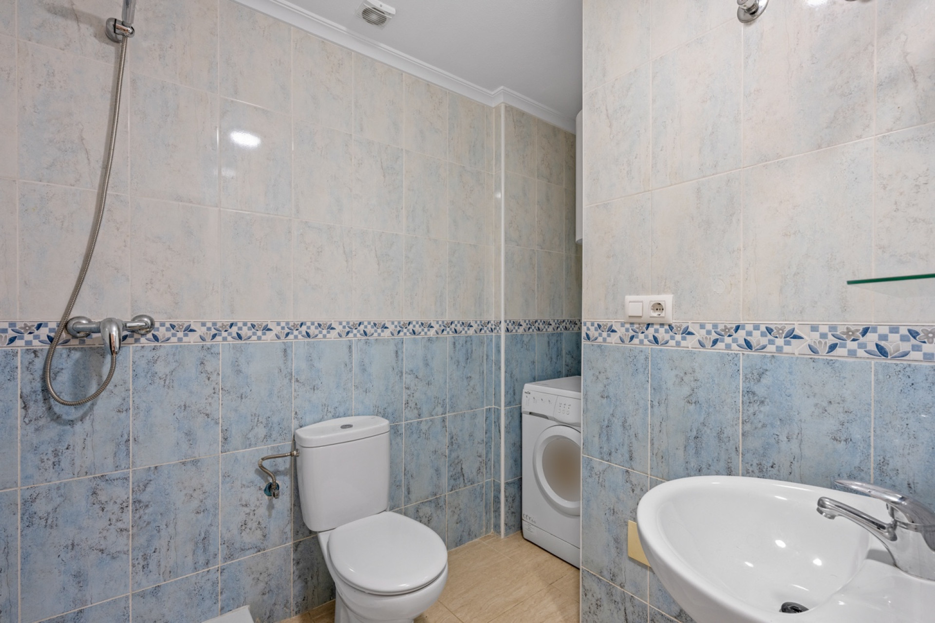 Reventa - 1. Apartment / flat - Daya Nueva - Costa Blanca South