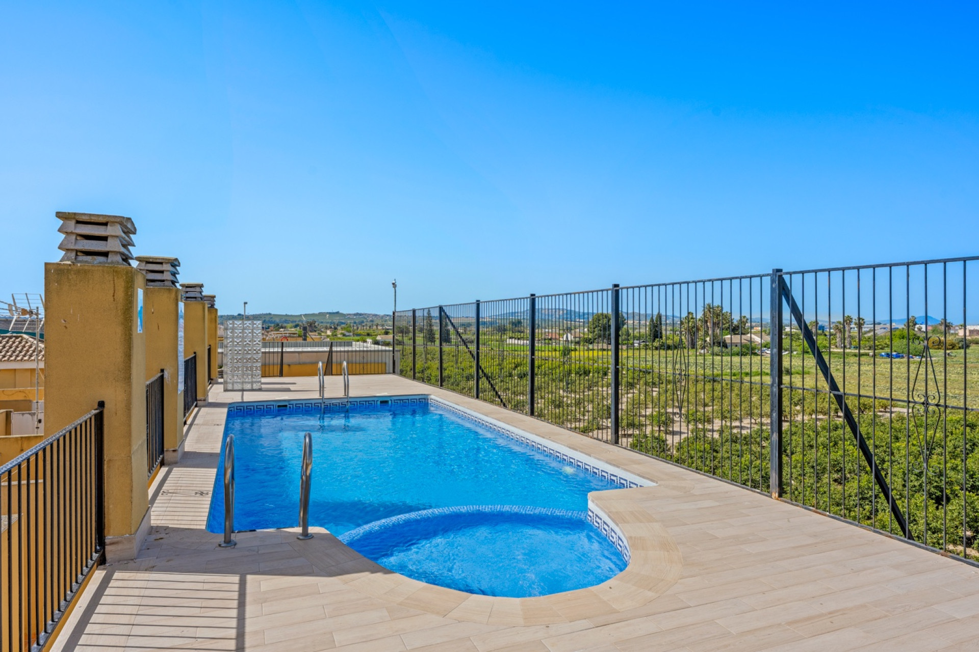 Reventa - 1. Apartment / flat - Daya Nueva - Costa Blanca South