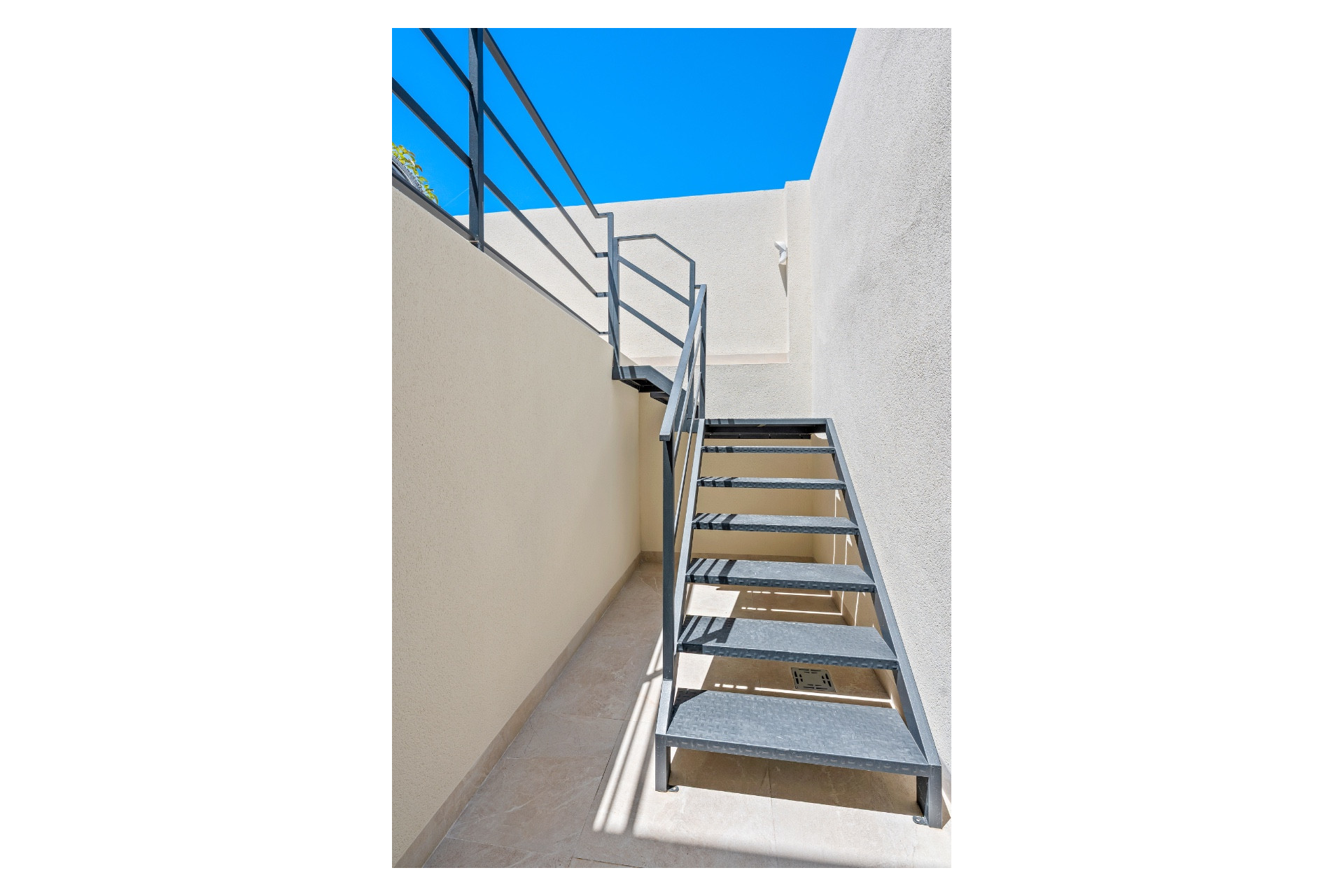 Reventa - 6. Detached villa - Daya Nueva - Costa Blanca South