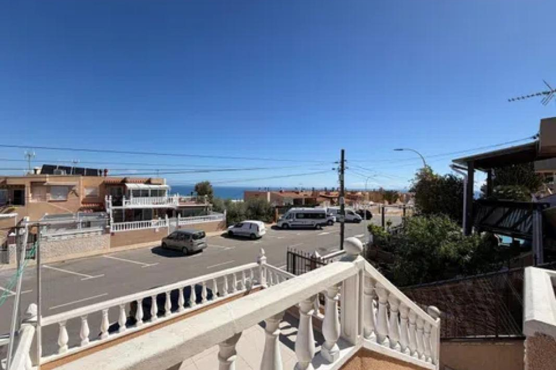 Reventa - Adosado - Gran alacant