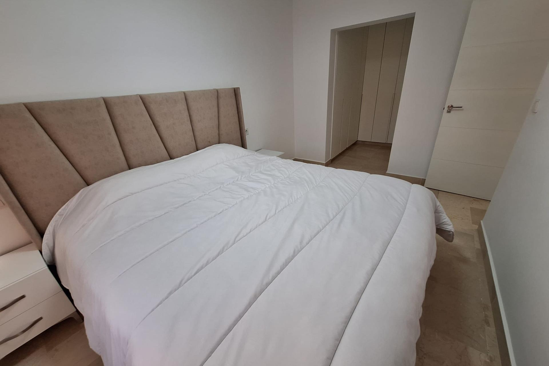 Reventa - Adosado - Torrevieja - Centro