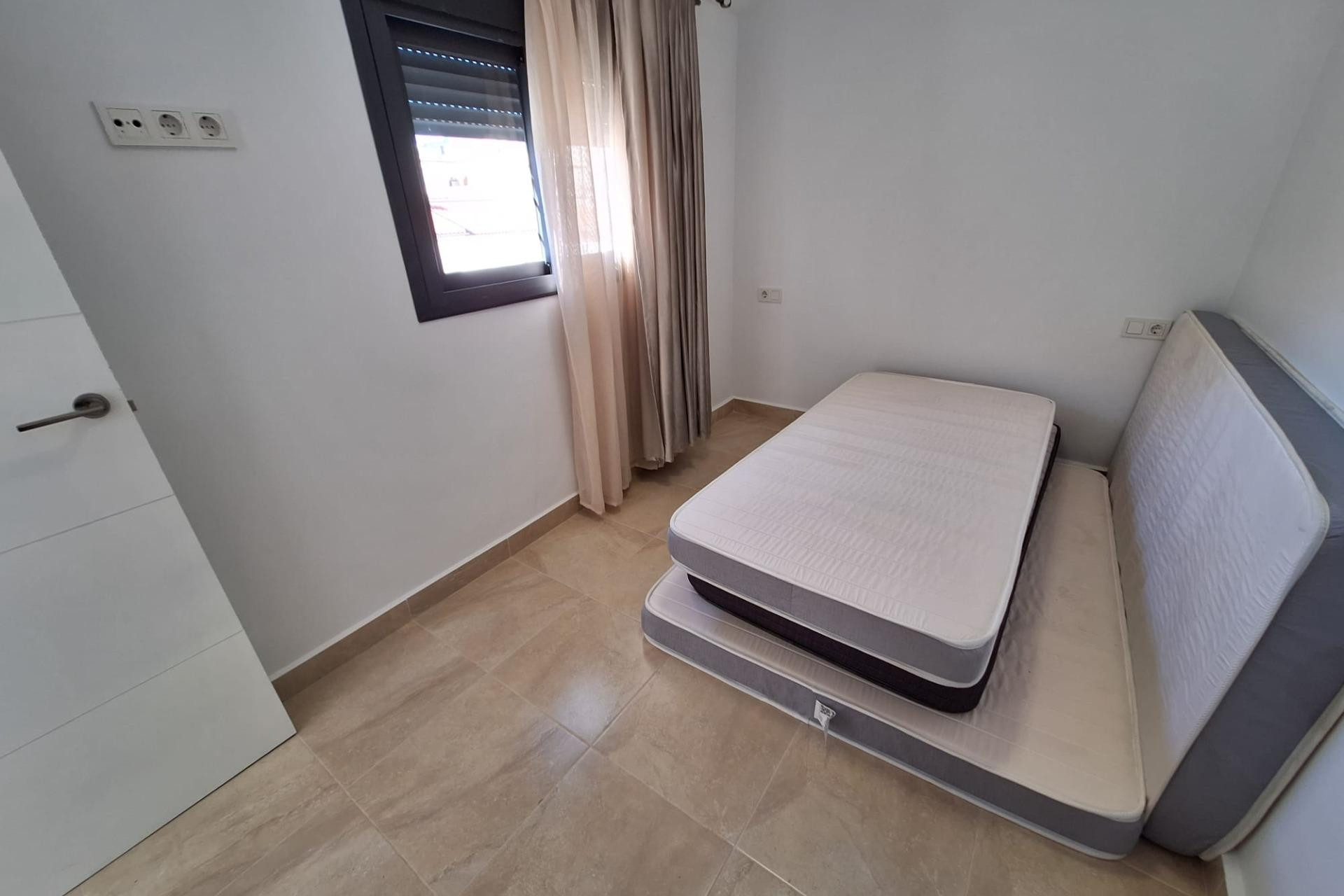 Reventa - Adosado - Torrevieja - Centro