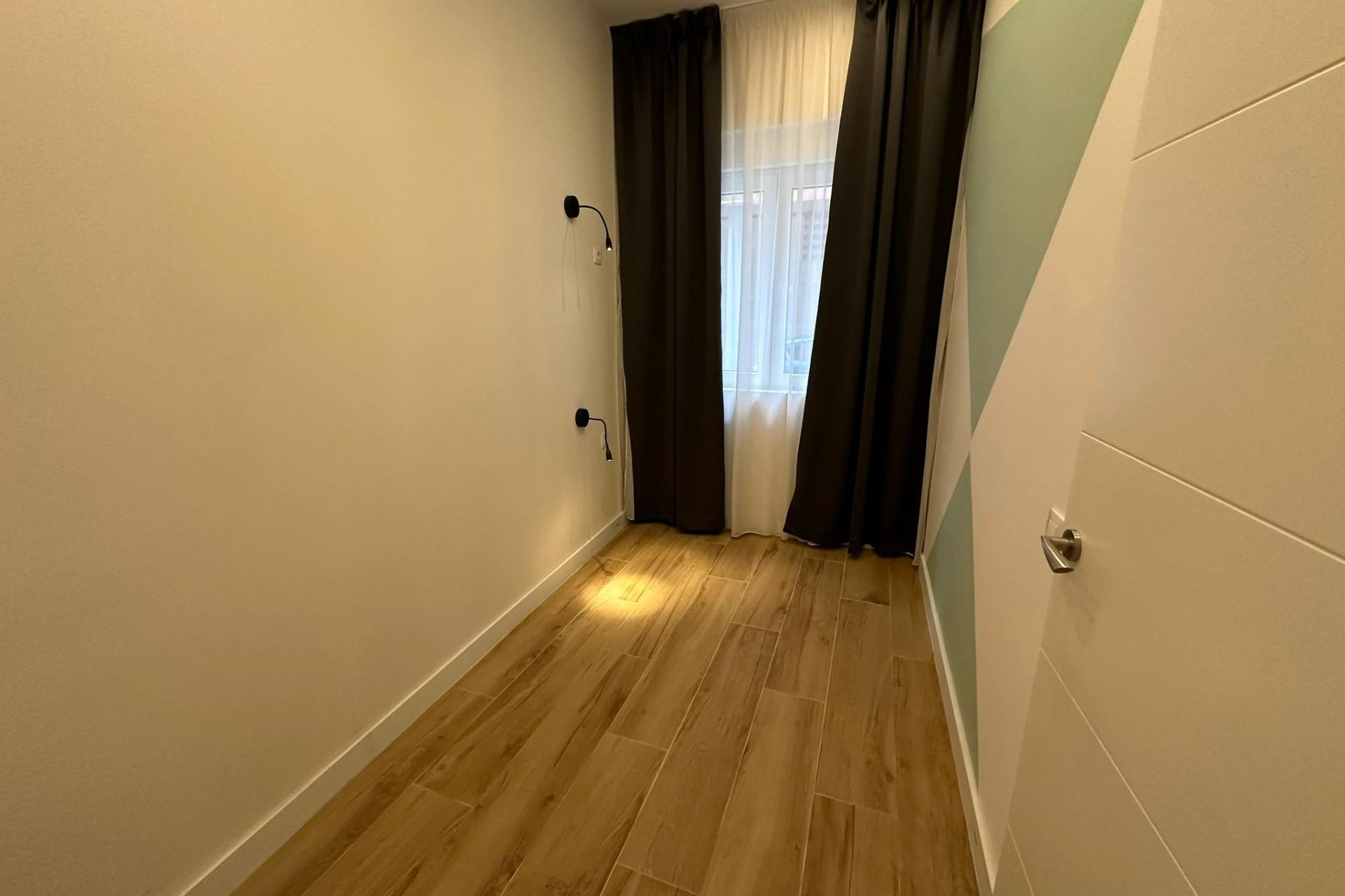 Reventa - Apartamento / piso - Alicante - Carolinas Altas