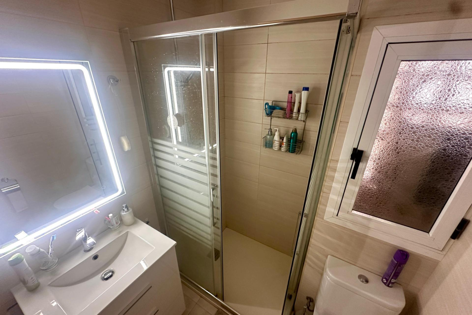 Reventa - Apartamento / piso - Alicante - Carolinas Altas