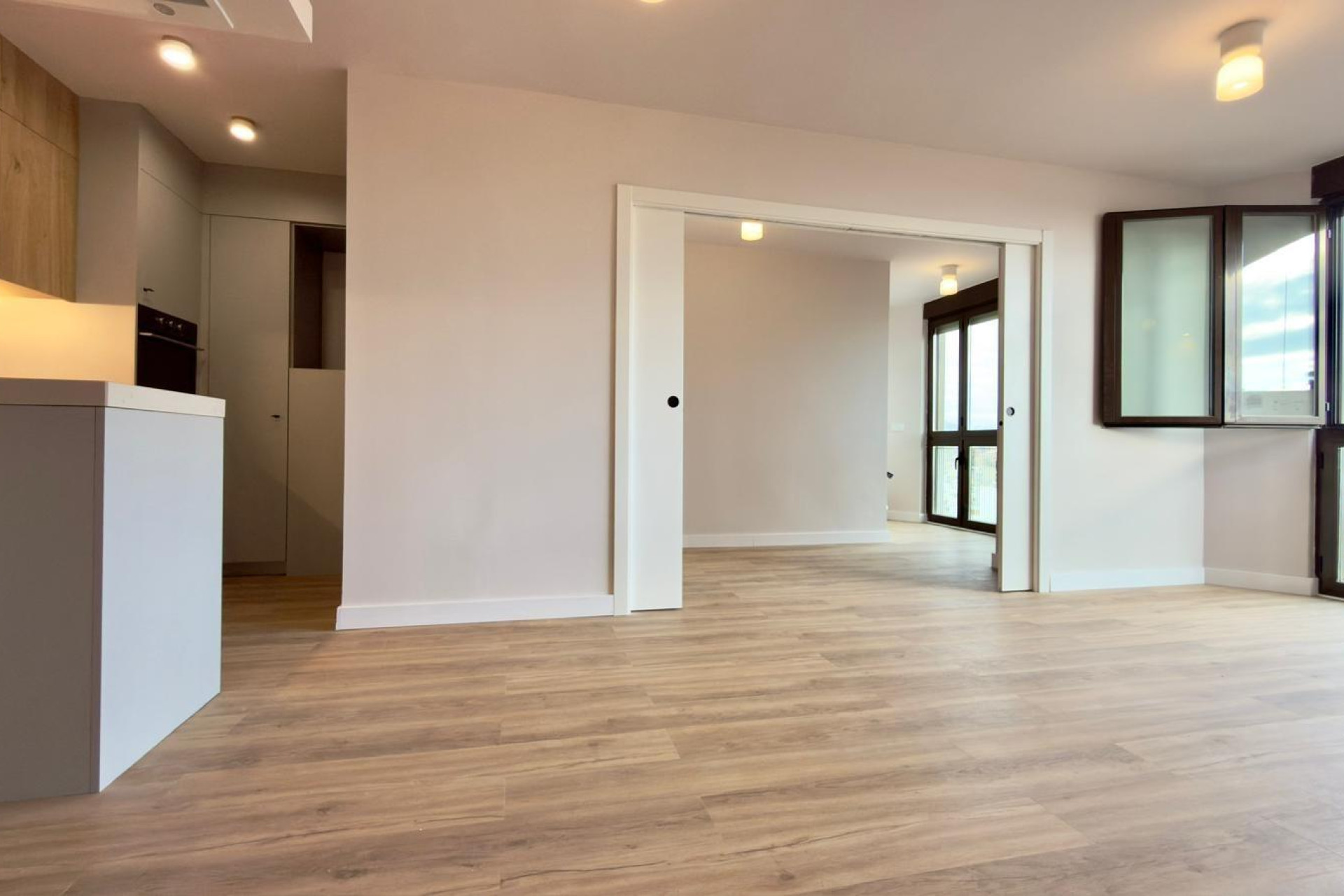 Reventa - Apartamento / piso - Alicante - Mercado