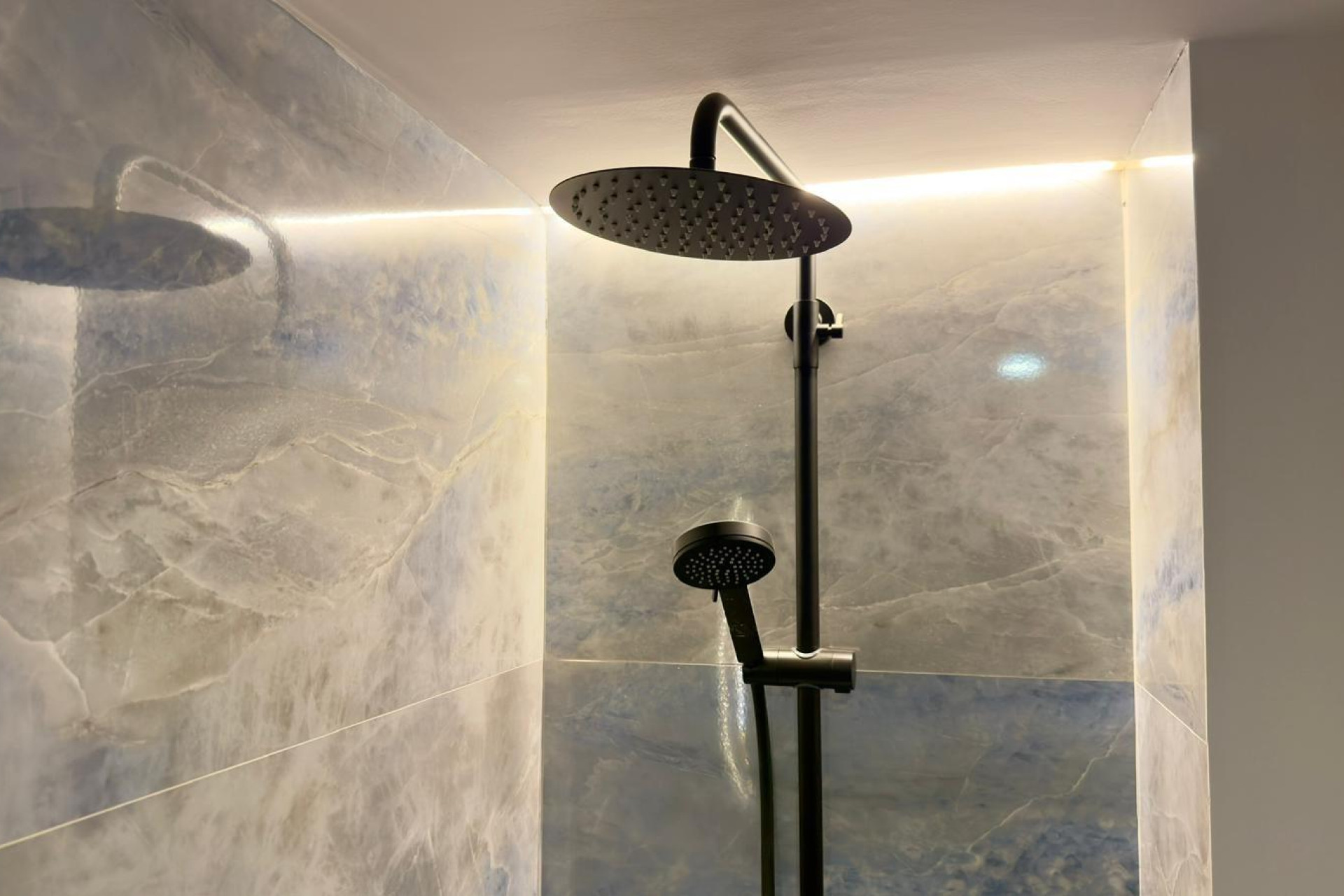 Reventa - Apartamento / piso - Alicante - Mercado