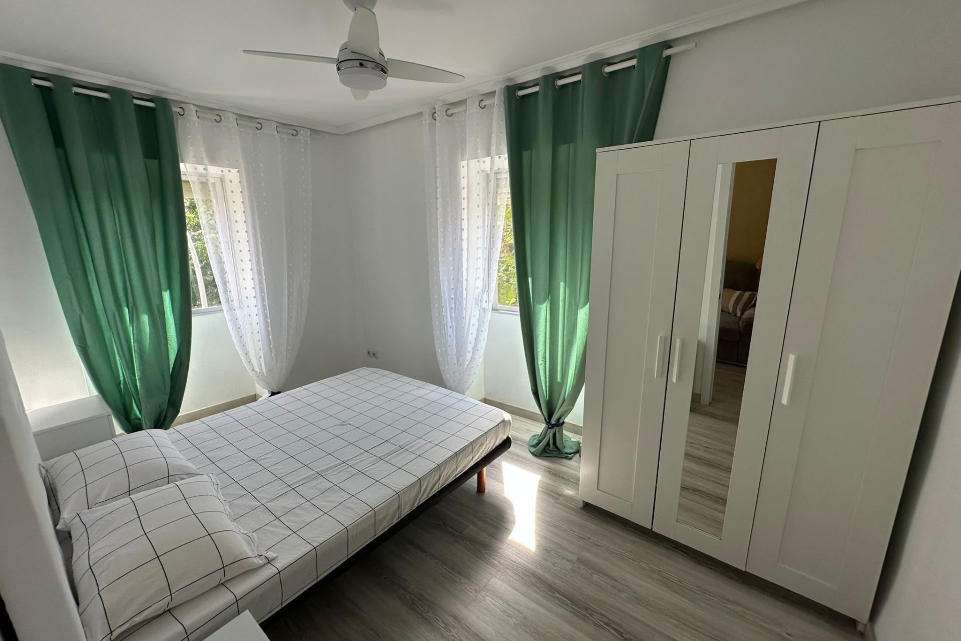 Reventa - Apartamento / piso - Alicante - Pau I