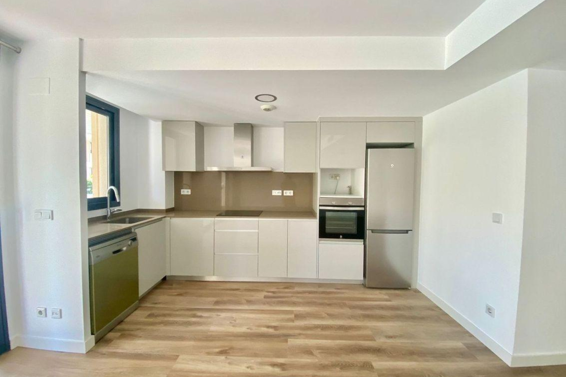 Reventa - Apartamento / piso - Alicante - Pau V