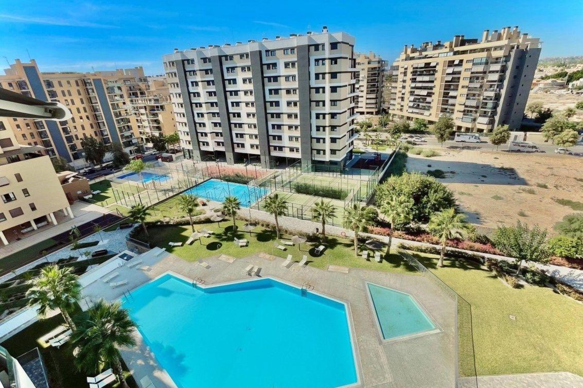 Reventa - Apartamento / piso - Alicante - Pau V