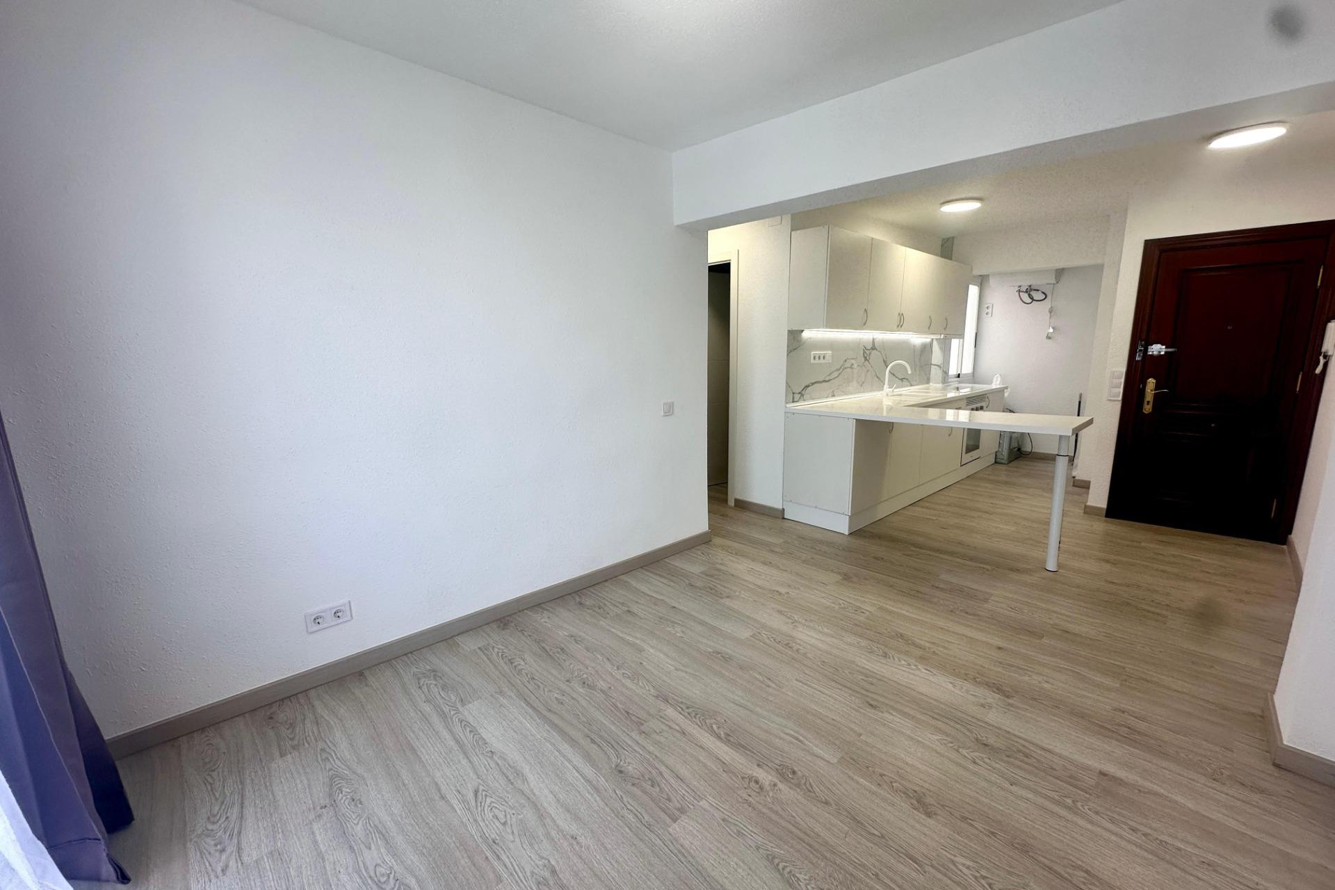 Reventa - Apartamento / piso - Alicante - Plà del Bon Repòs-La Goteta