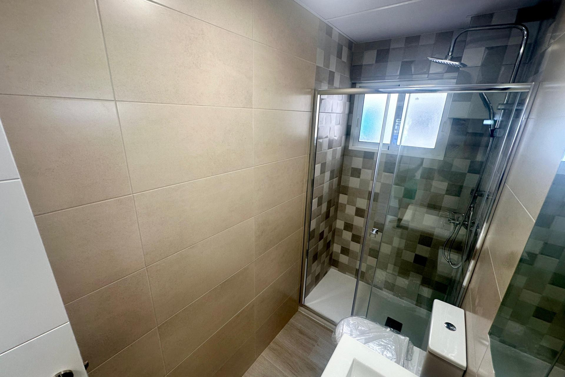 Reventa - Apartamento / piso - Alicante - Plà del Bon Repòs-La Goteta