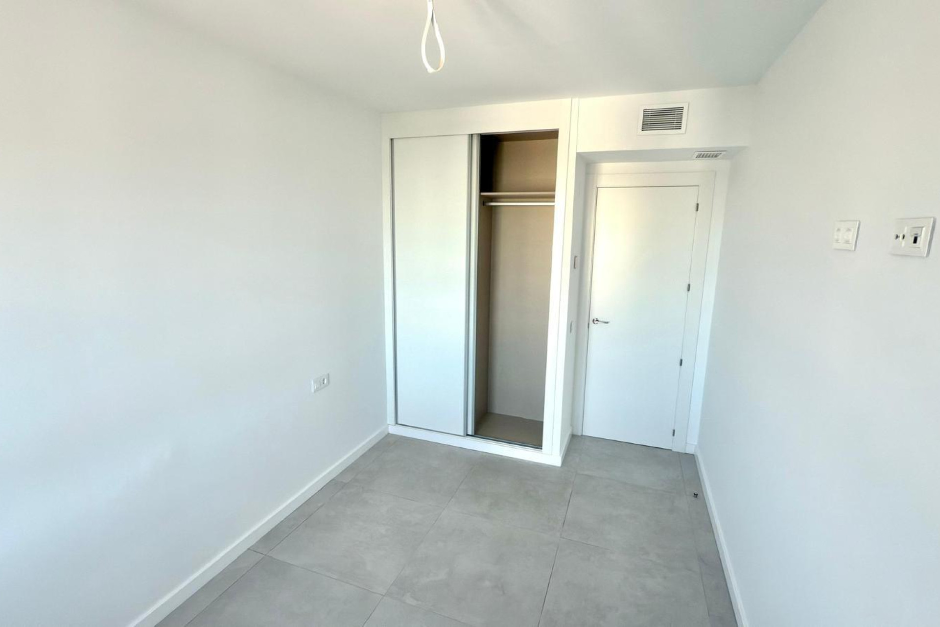 Reventa - Apartamento / piso - Alicante - Playa de San Juan