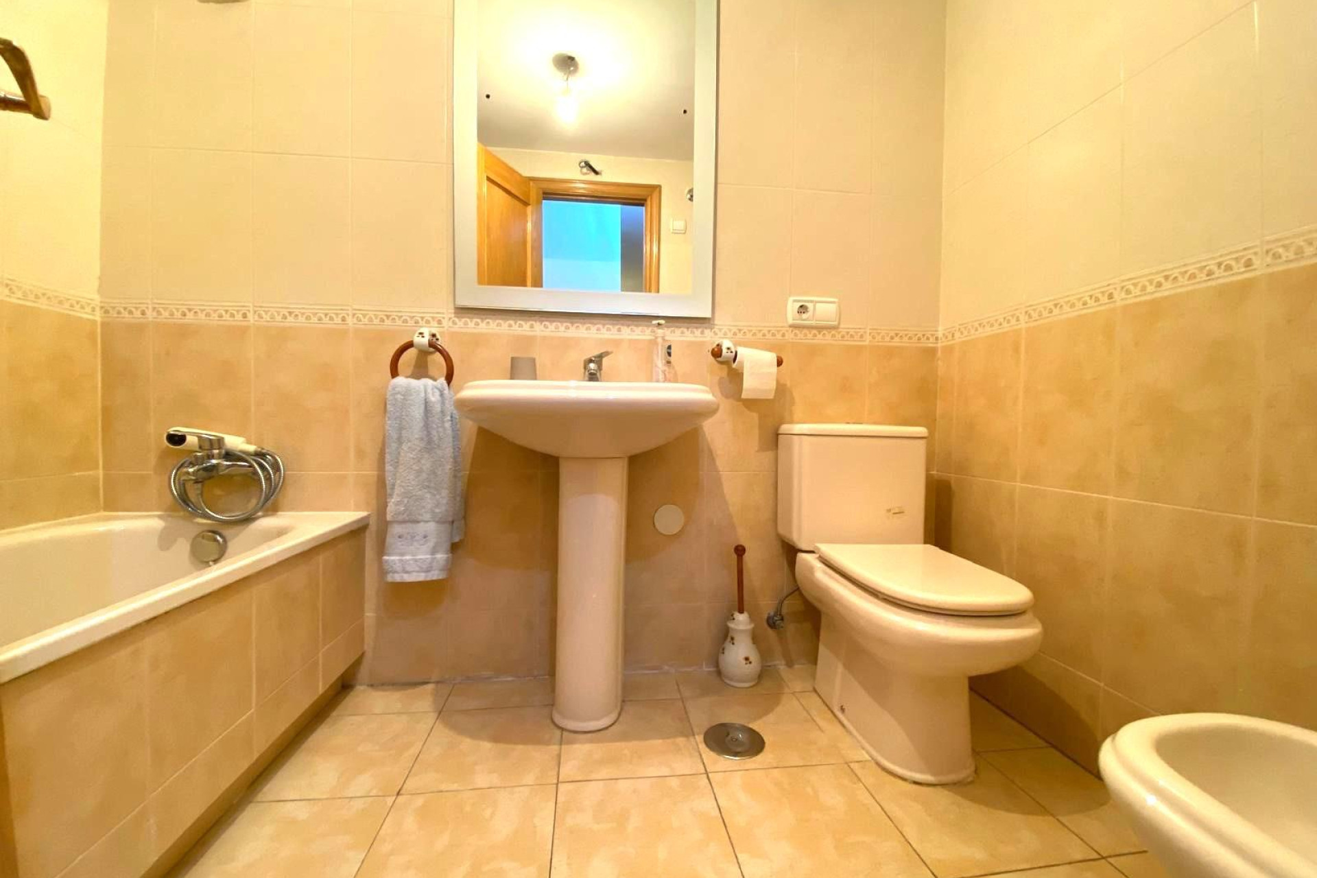 Reventa - Apartamento / piso - Alicante