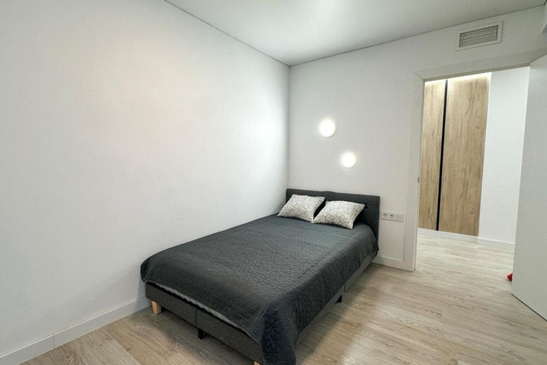 Reventa - Apartamento / piso - Almoradí