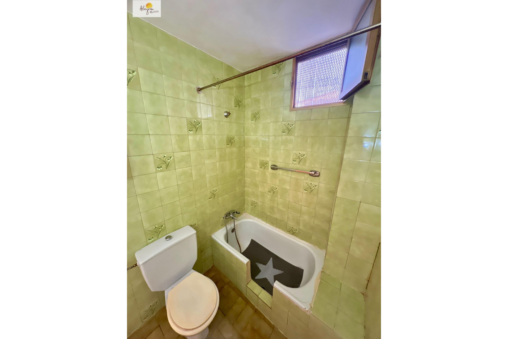 Reventa - Apartamento / piso - Altura - Pueblo