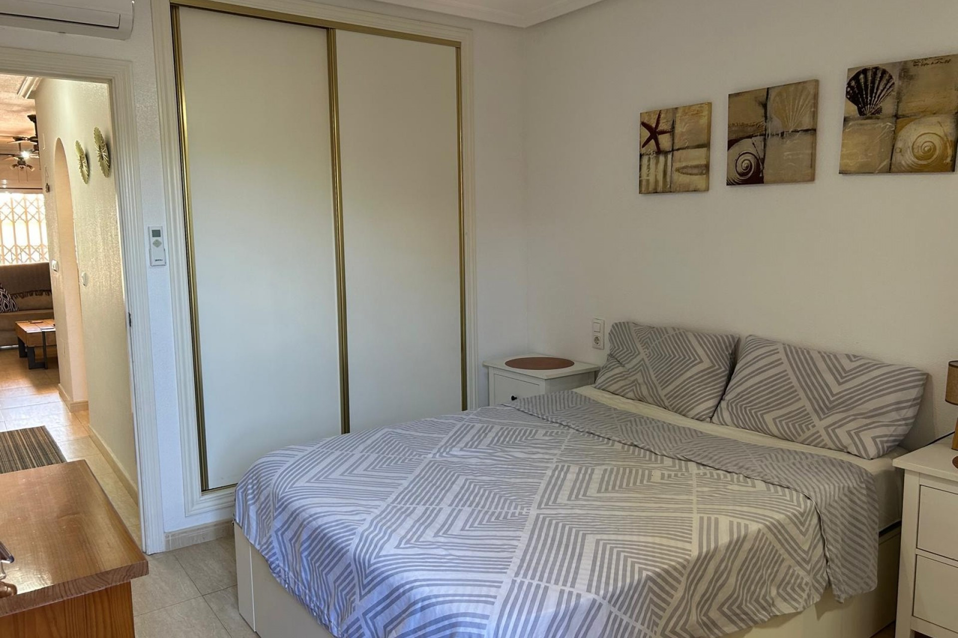 Reventa - Apartamento / piso - Daya Nueva