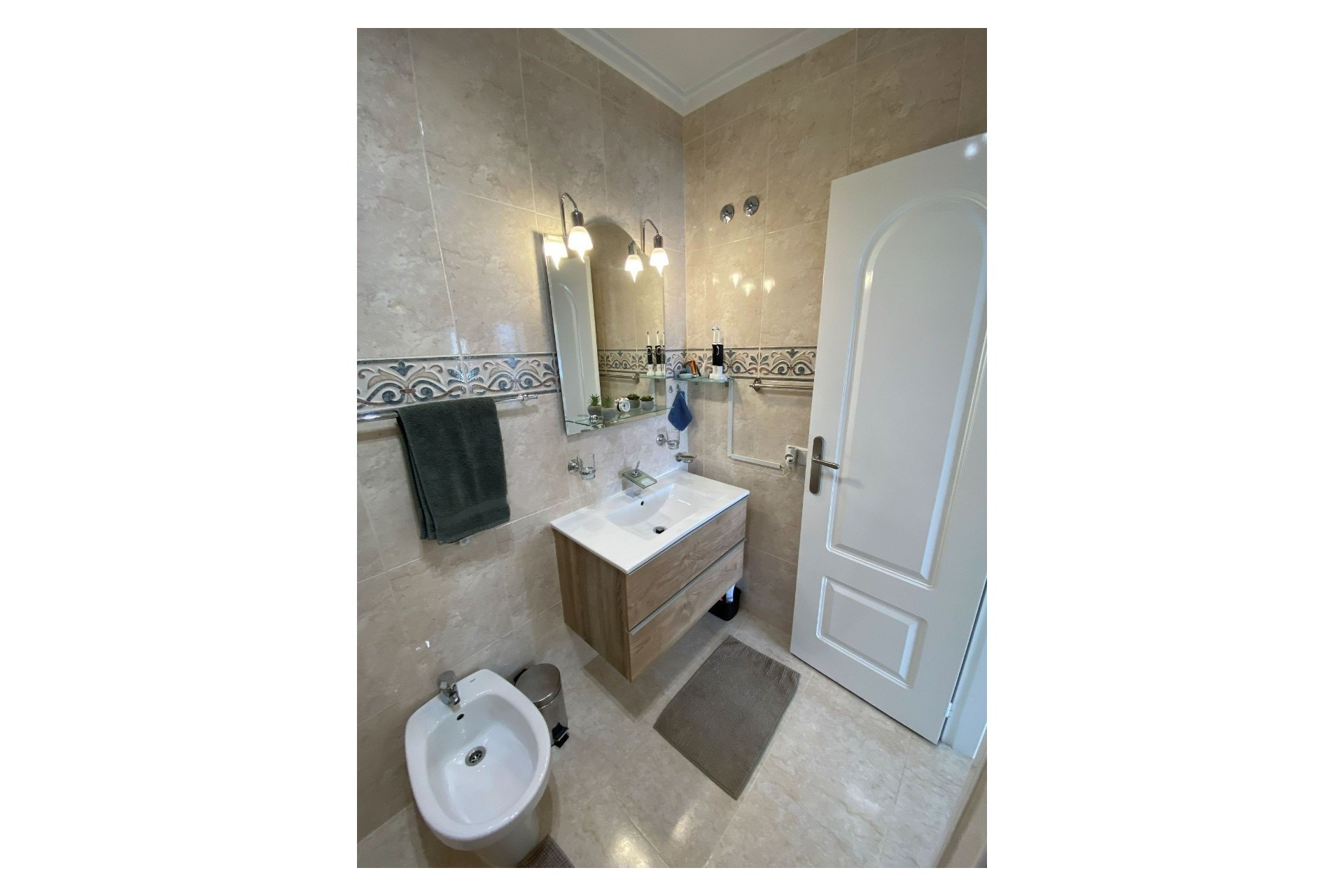 Reventa - Apartamento / piso - Dona Pepa