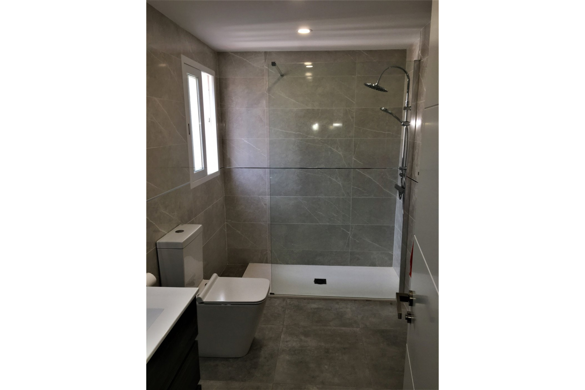 Reventa - Apartamento / piso - Finestrat - La Cala