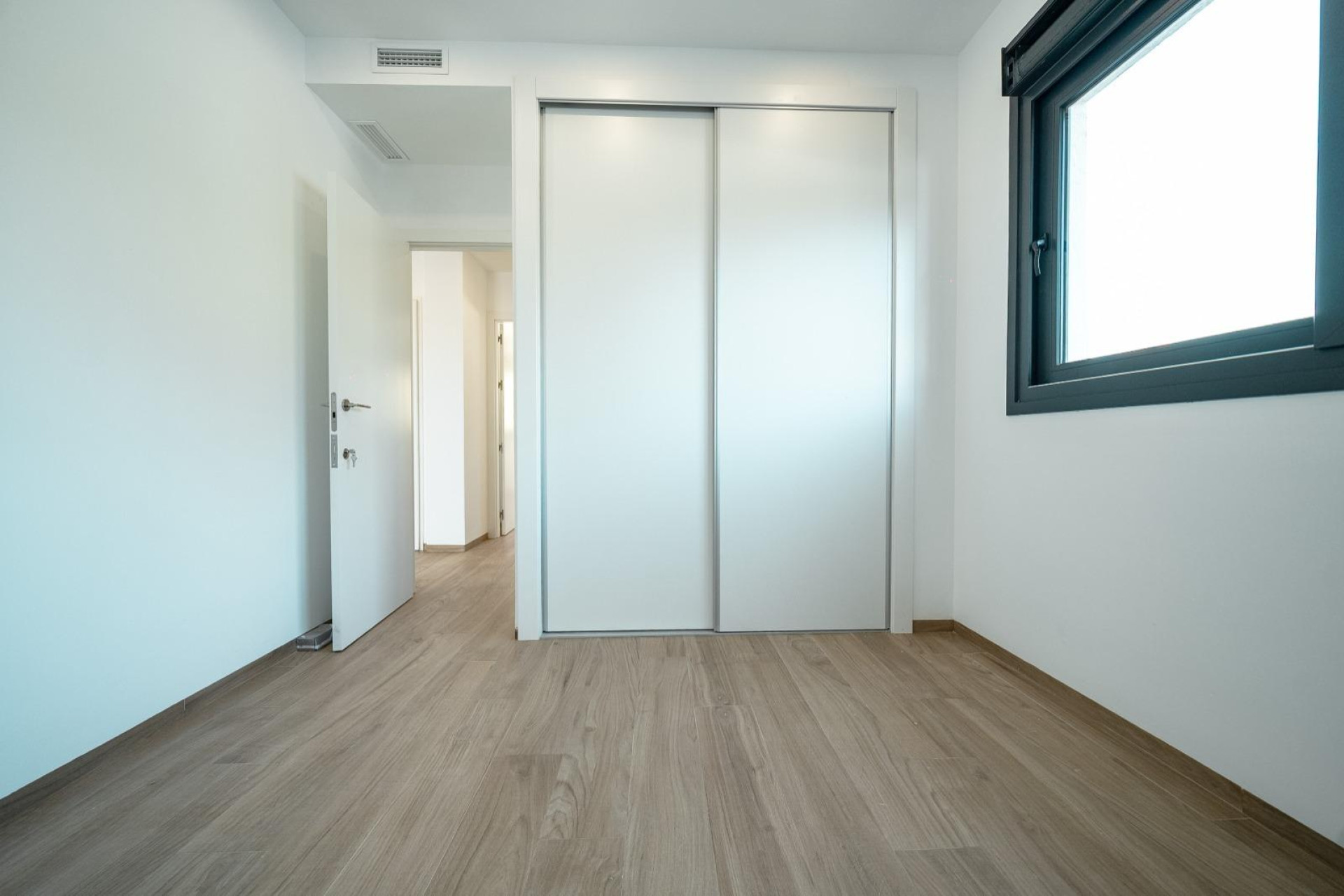 Reventa - Apartamento / piso - Finestrat - URBANIZACIONES