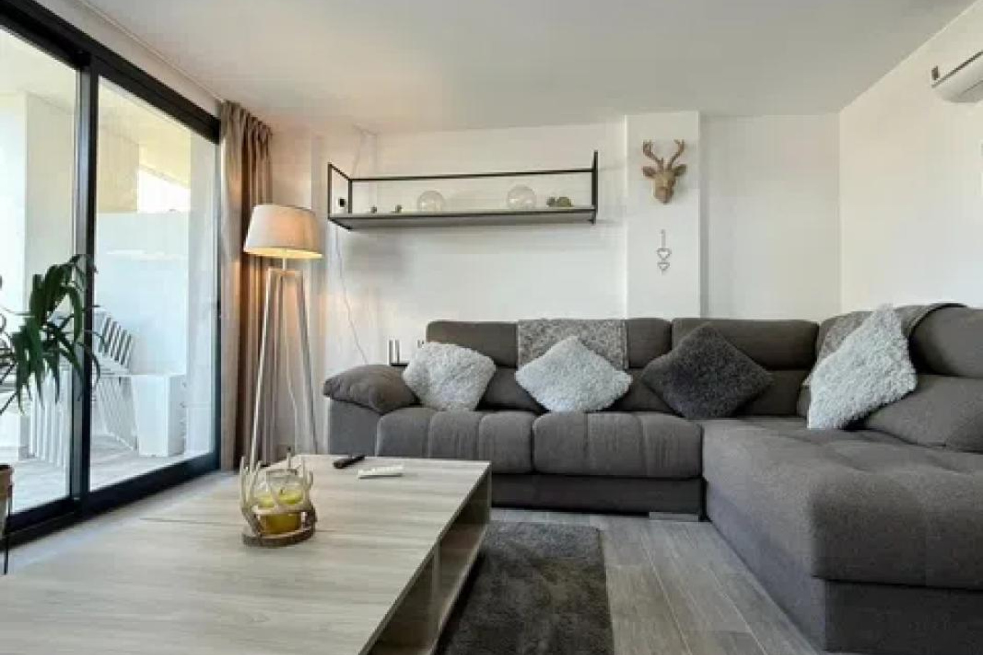 Reventa - Apartamento / piso - Finestrat