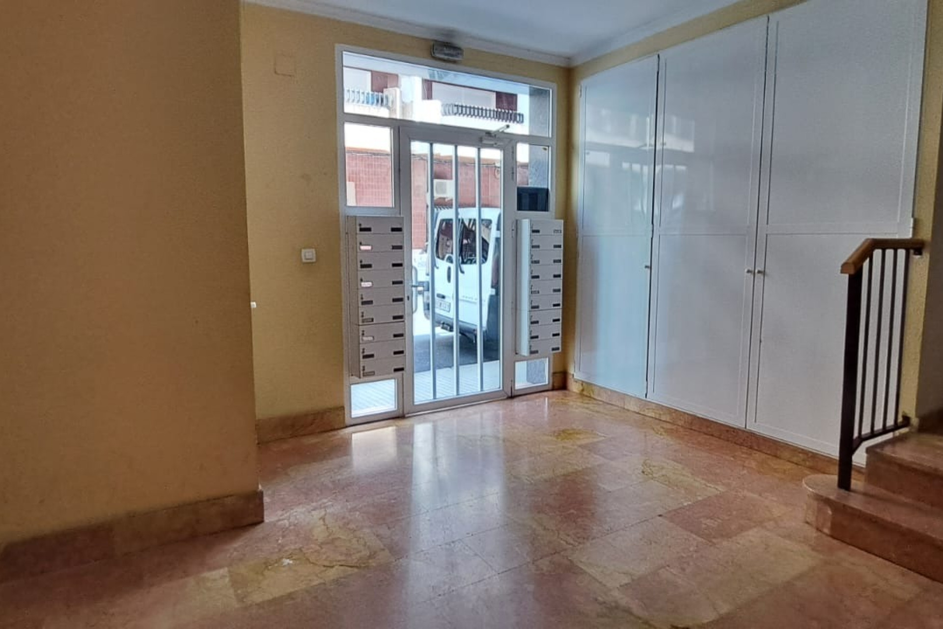 Reventa - Apartamento / piso - Gandia