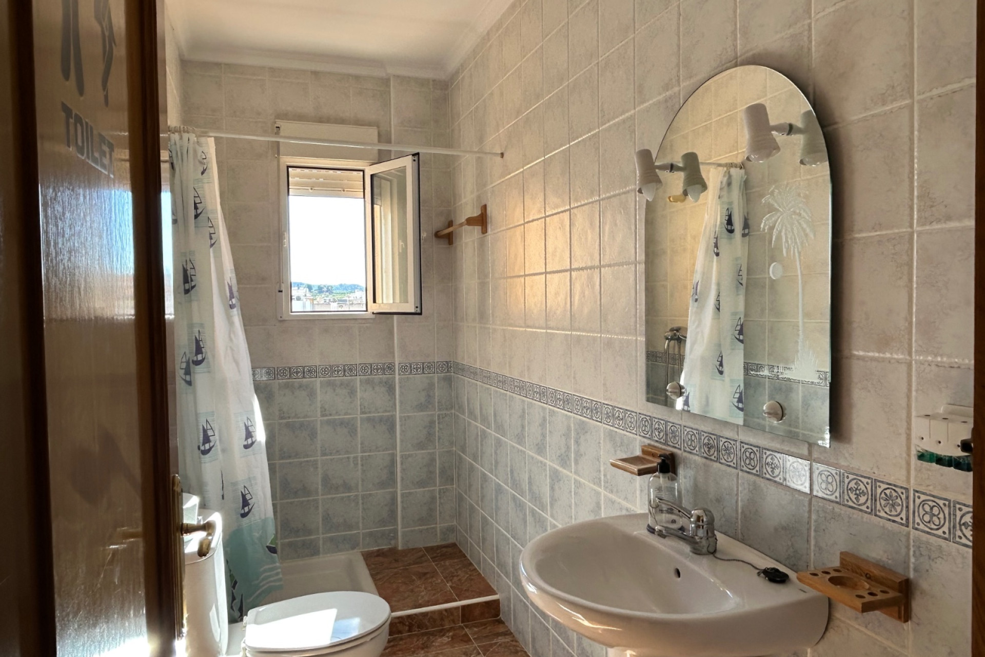 Reventa - Apartamento / piso - Jacarilla - pueblo