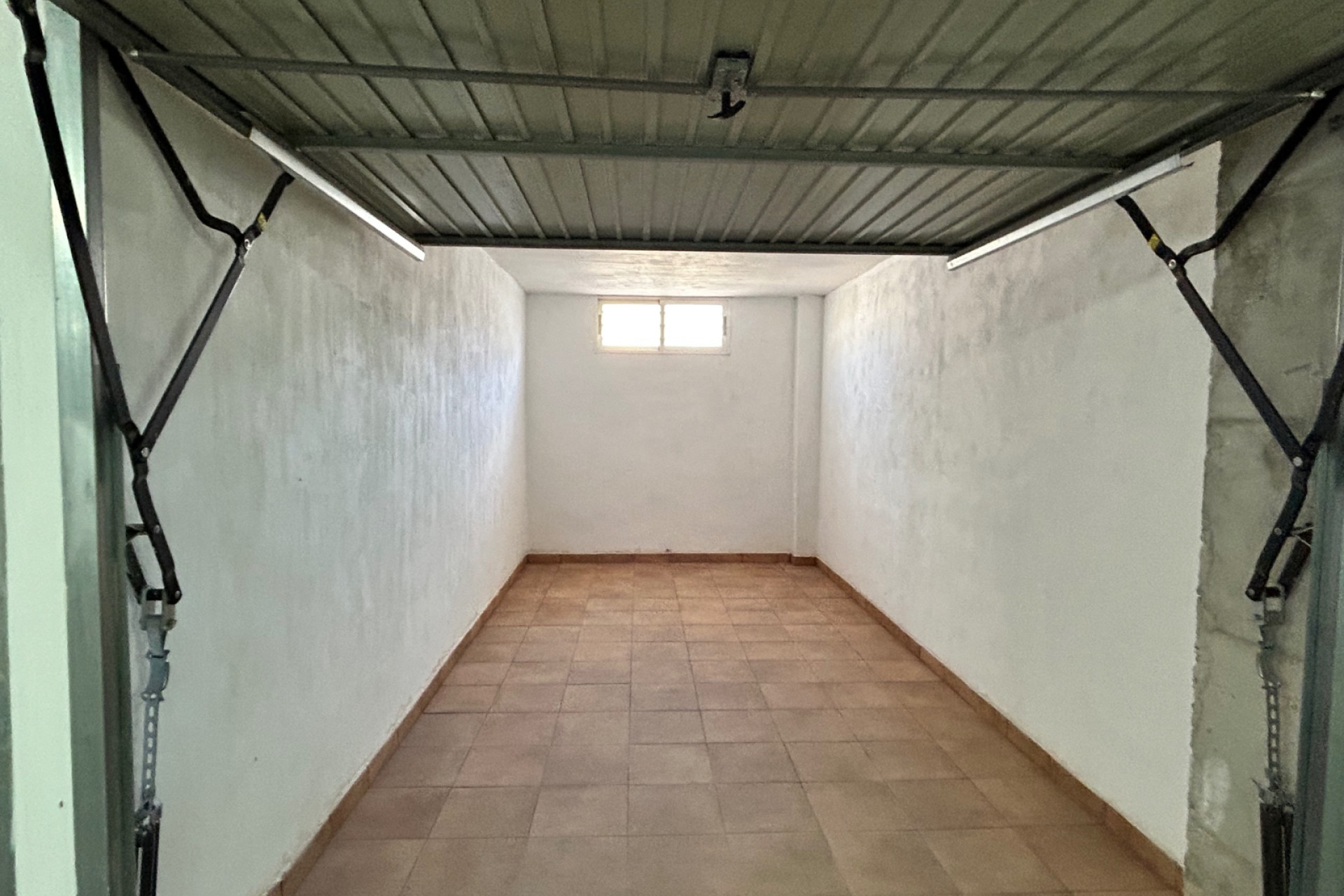 Reventa - Apartamento / piso - Jacarilla - pueblo