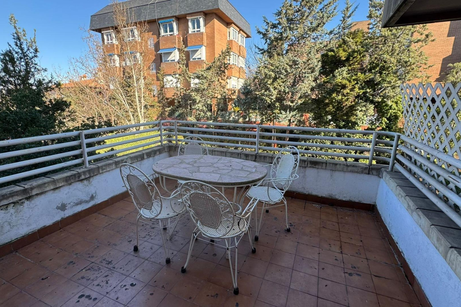 Reventa - Apartamento / piso - Madrid - Colina