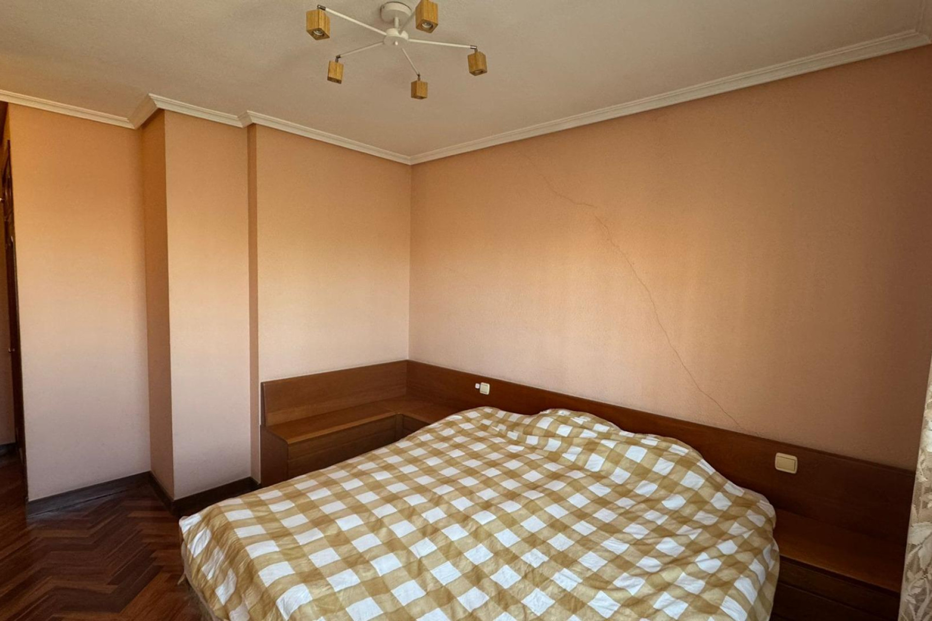 Reventa - Apartamento / piso - Madrid - Colina